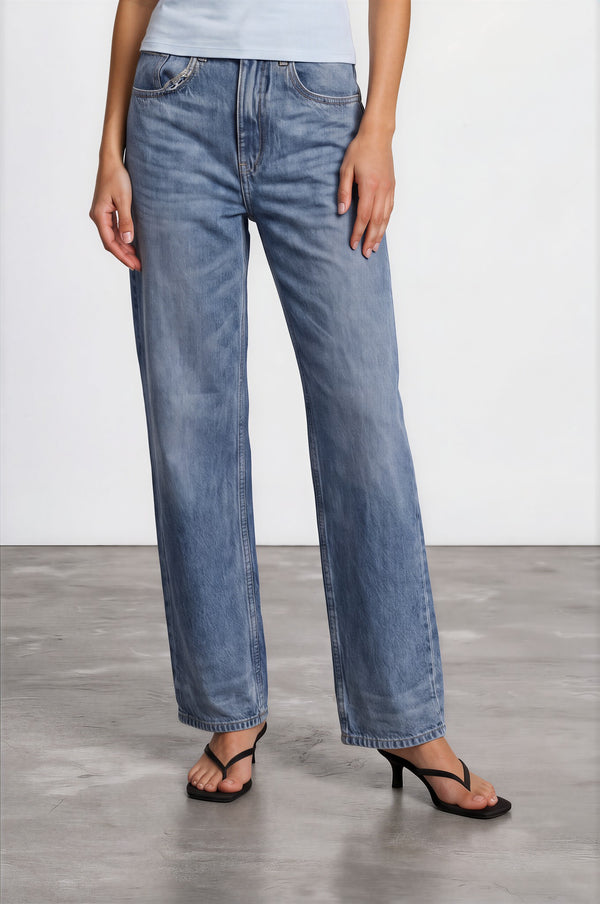 Wide Leg High-Waist Jeans